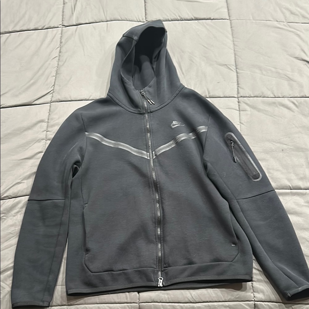 Nike tech jacket